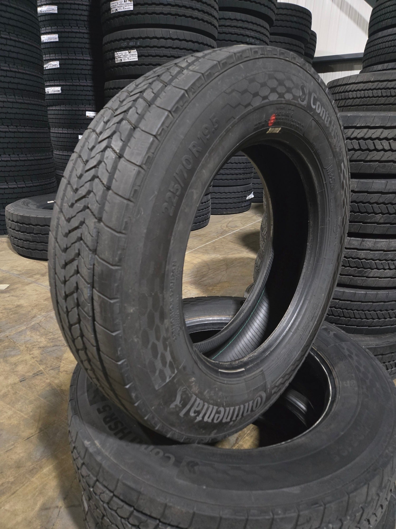 CONTINENTAL HSR 5 TAKEOFF | 225/70R19.5 | G |