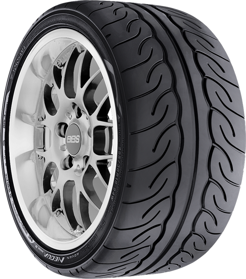 YOKOHAMA ADVAN NEOVA AD09 | P245/45R18 | XL | All Season